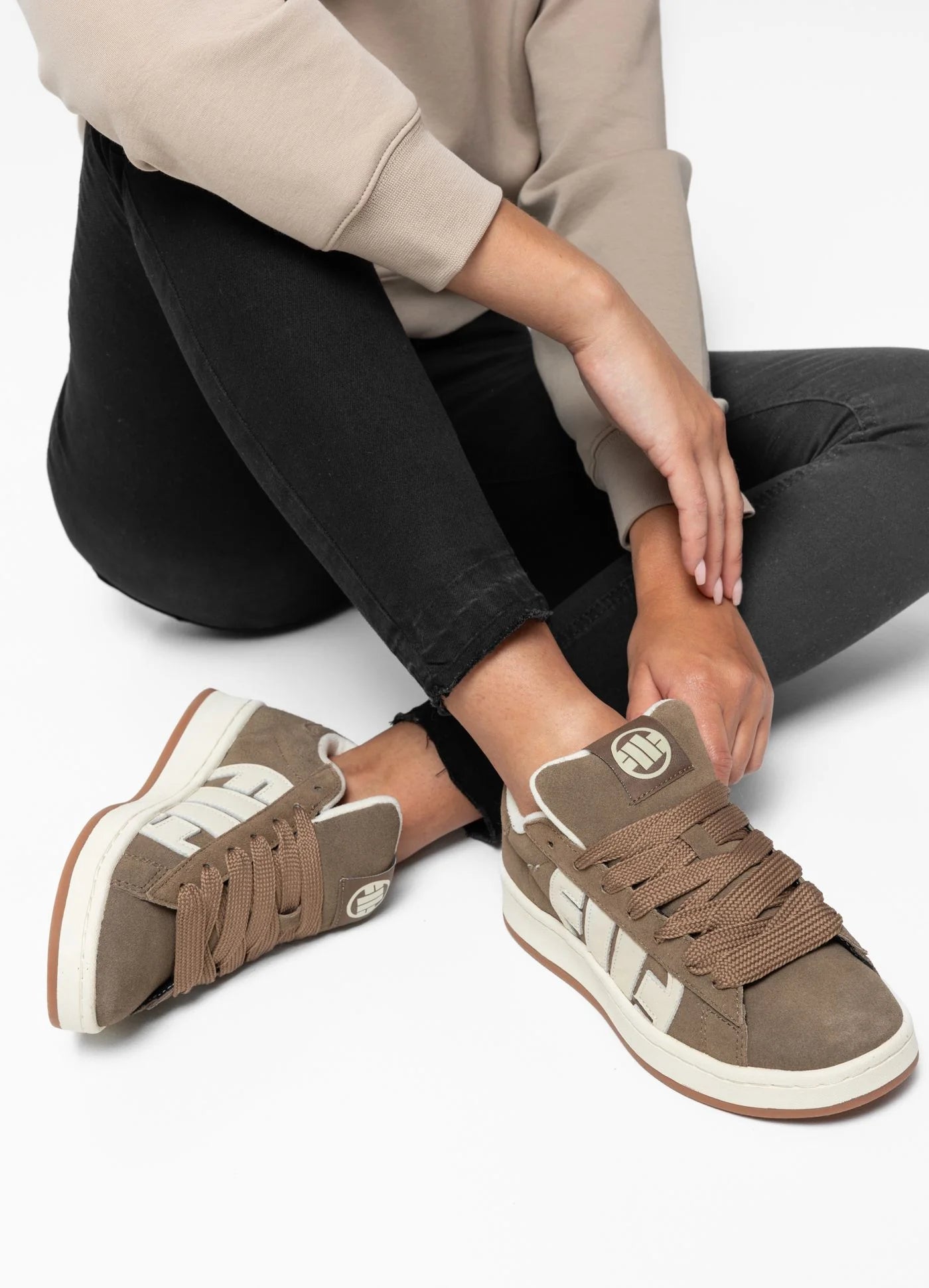 Buty WALKER LOGO