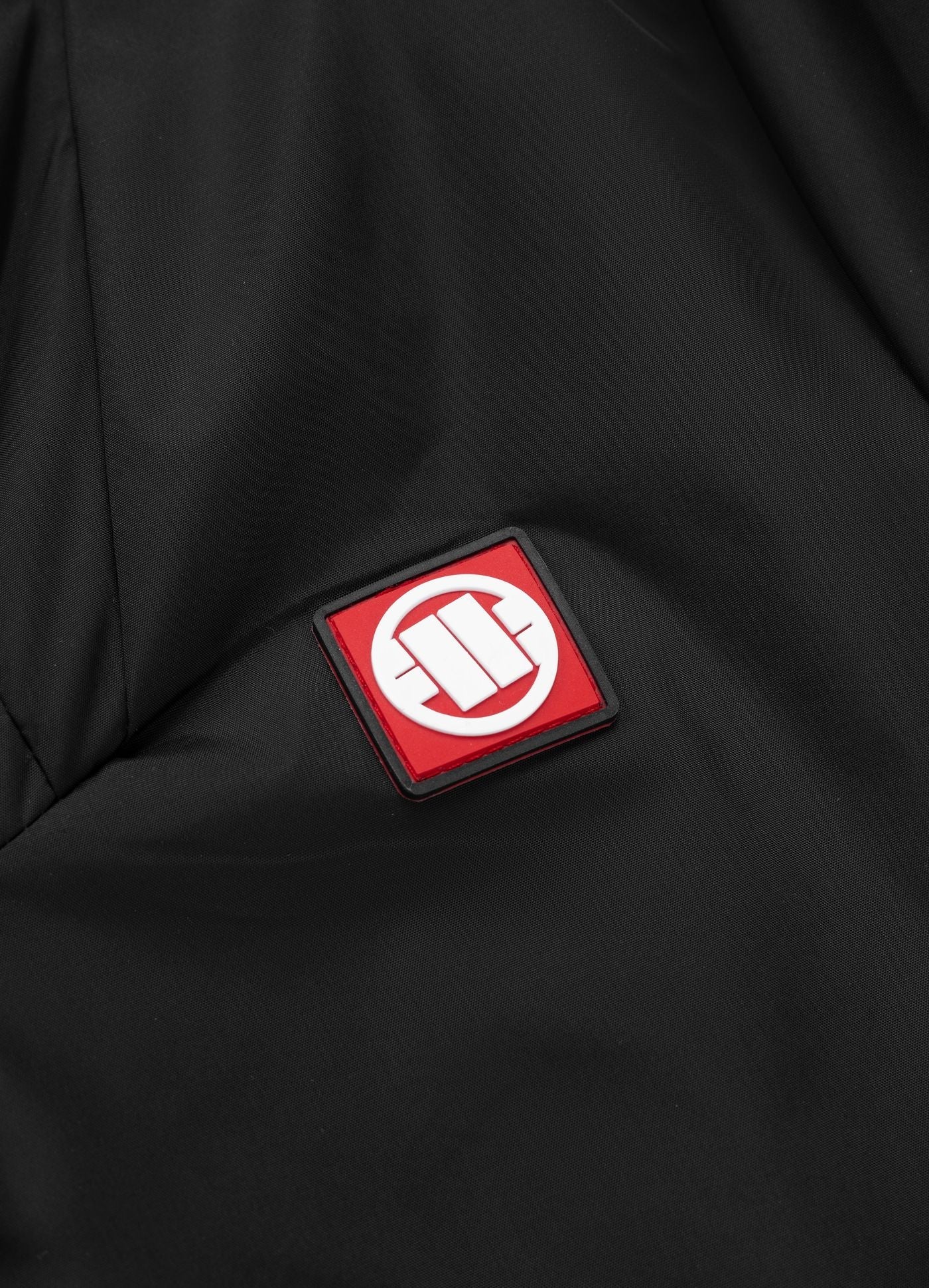 Kurtka przejściowa z kapturem AARICIA LOGO